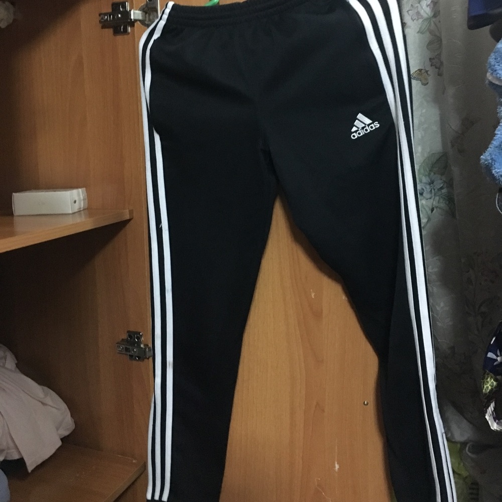 Adidas sweats